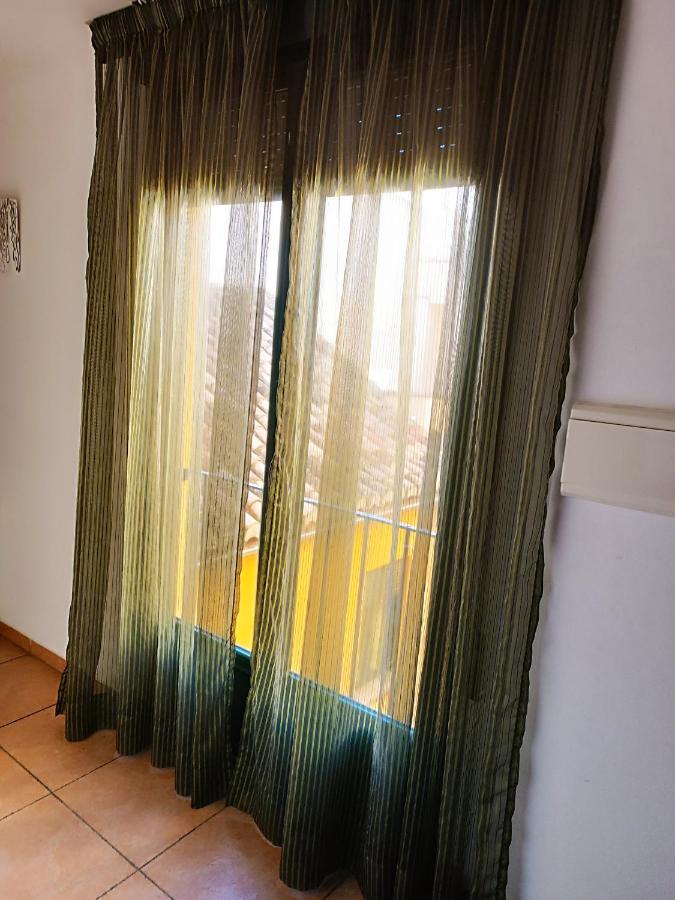 Corrala De San Anton. Sencillo Apartamento En Pleno Centro Granada Kültér fotó